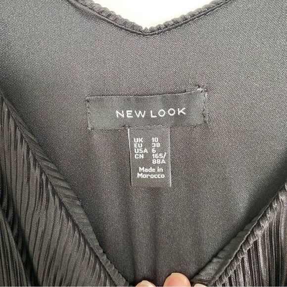 NEW LOOK | Pleated Jumpsuit - Picture 5 of 14